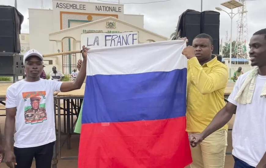 Francia comenzará a retirar sus tropas de Níger esta semana