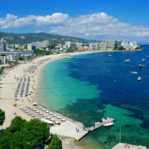 Funeral británico en Magaluf: La trágica noche de los Three Lions