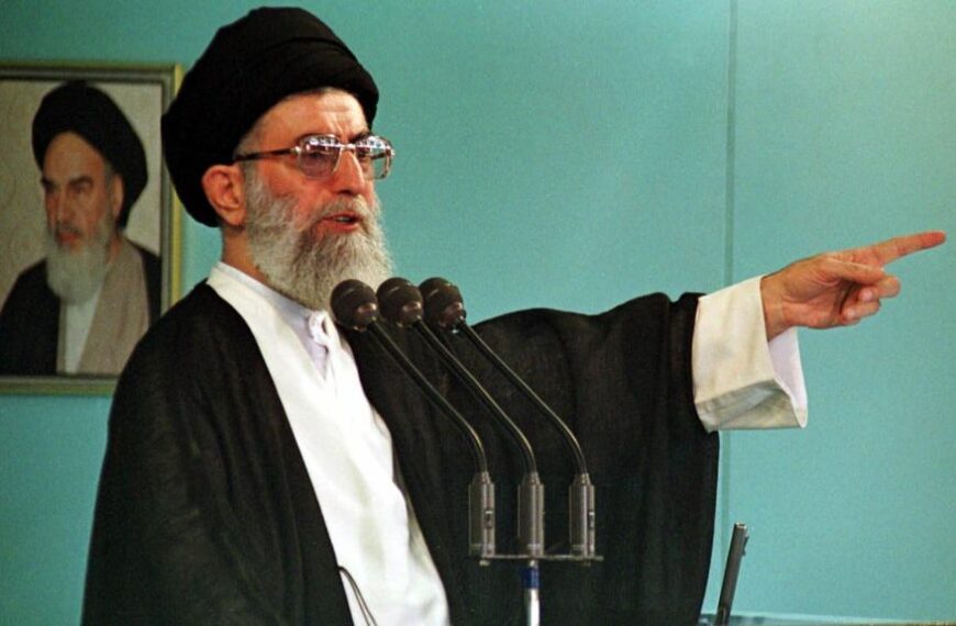 Funeral de Jamenei: Un Ritual de Poder y Sucesión en Irán