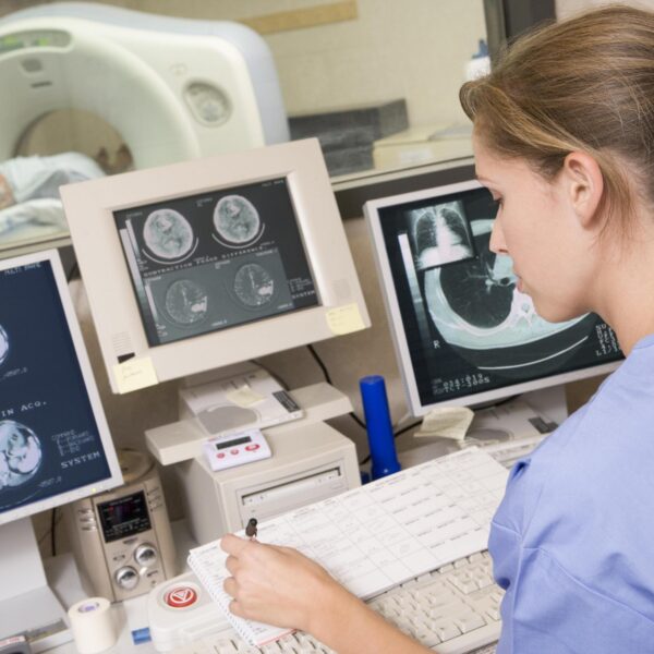 Pruebas de Imágenes Médicas: ¿Realmente Mejoran Nuestra Salud?
