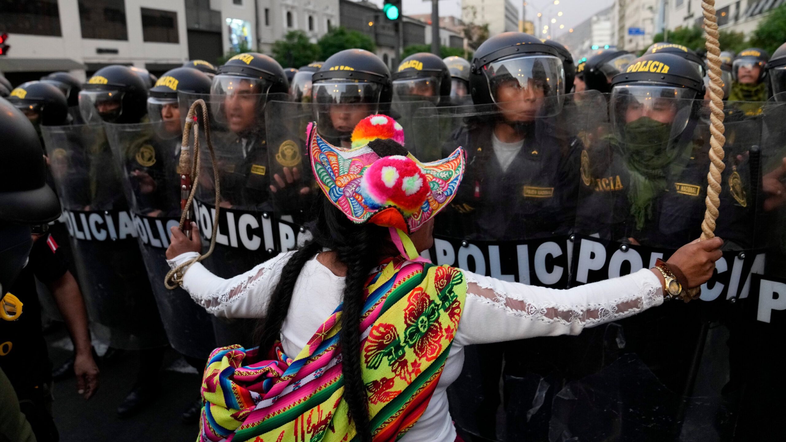 La Crisis de la Confianza en la Democracia: Un Llamado a la Acción