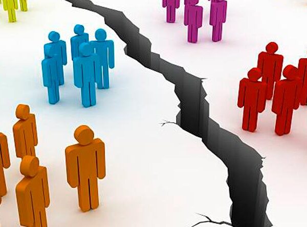 La fragilidad de la democracia ante la polarización social