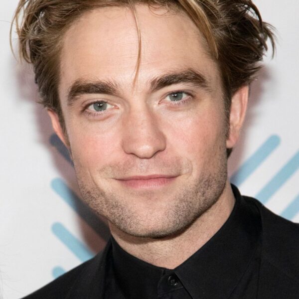Robert Pattinson: El Actor que Ama el Cine y Respeta Letterboxd