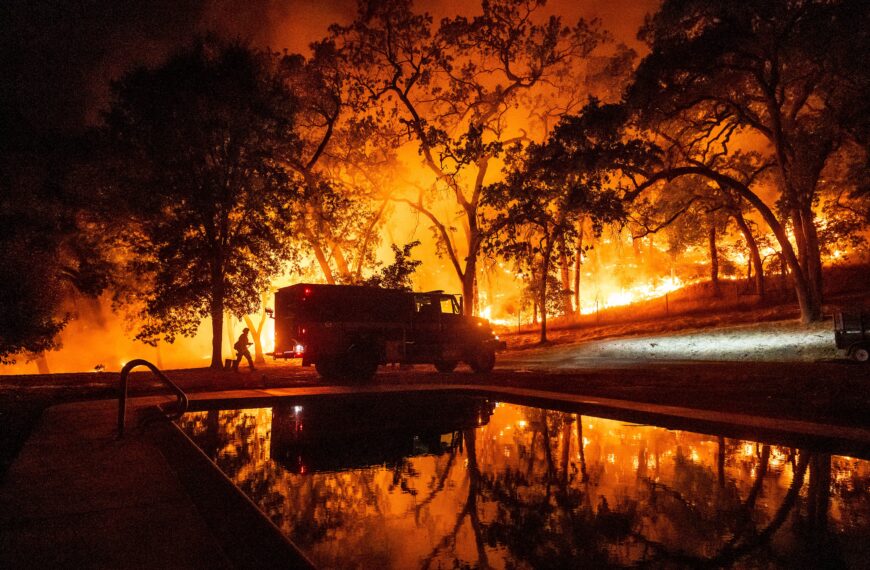 Incendios forestales EE. UU.: Reno sufre devastadoras evacuaciones